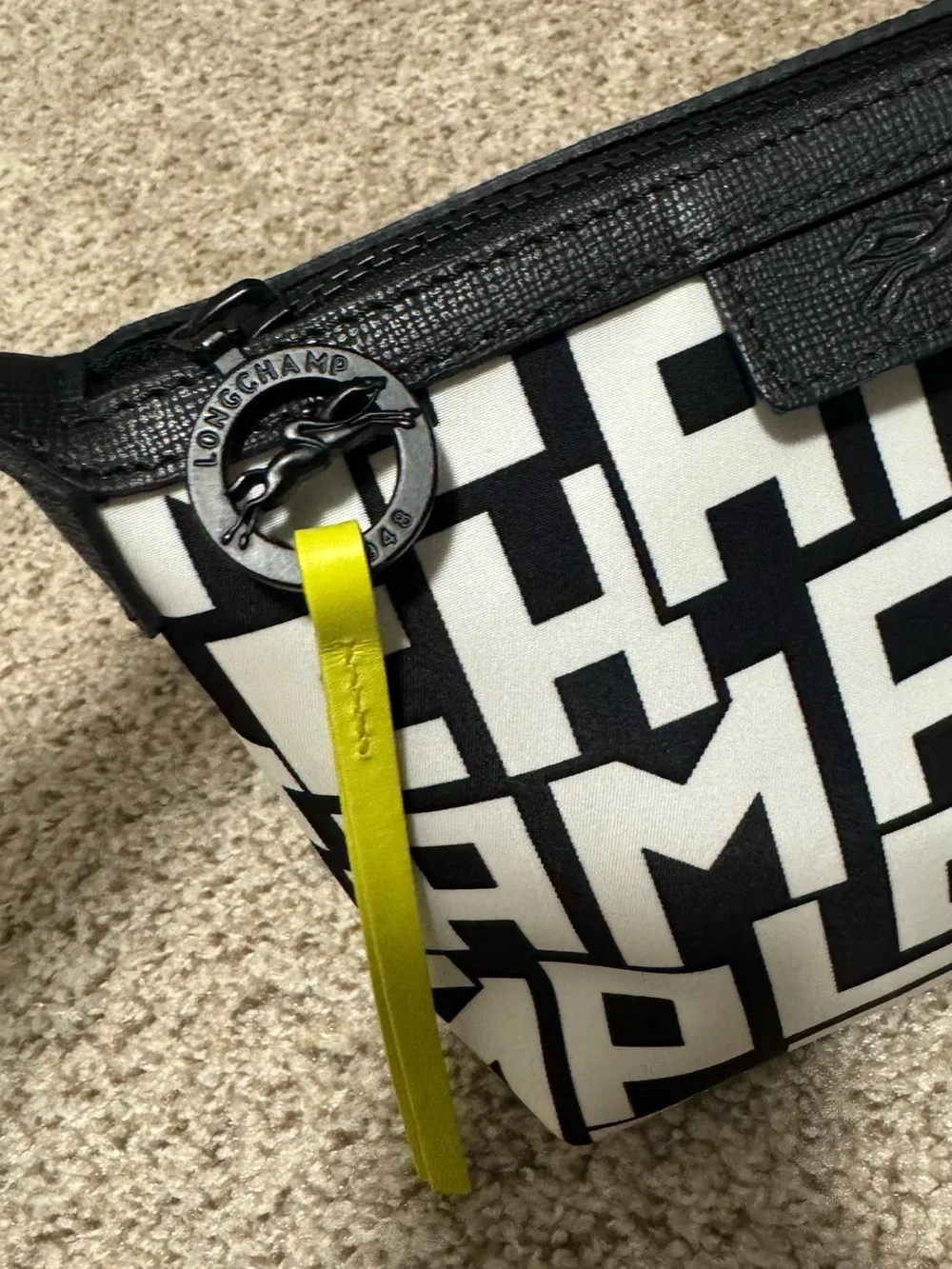 Longchamp Le Pliage XS LPG Shoulder Bag Nylon Purse - Discontinued Model - Picture 3 of 7